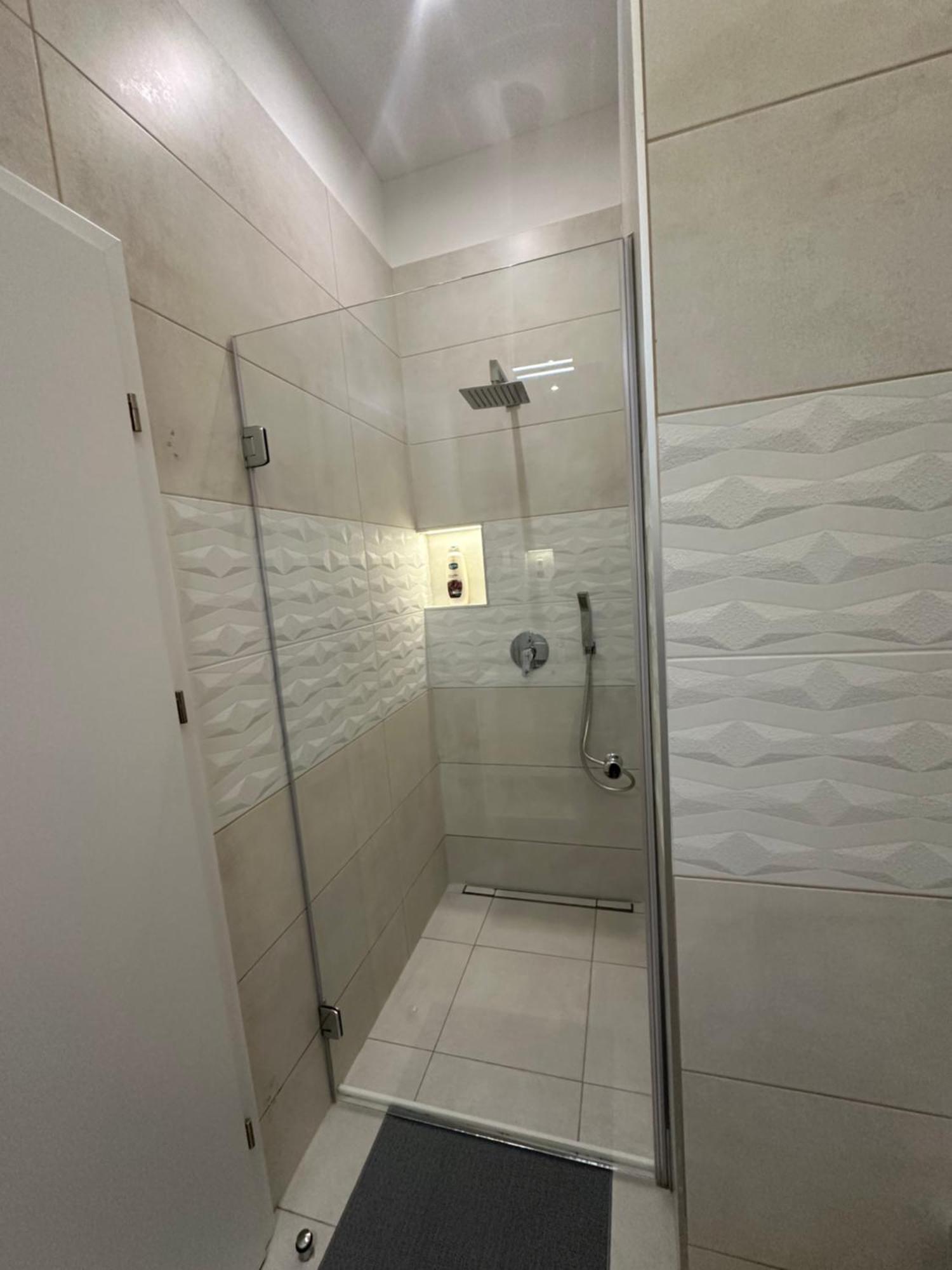 Revay 20 Suites By Corall บูดาเปสต์ ภายนอก รูปภาพ